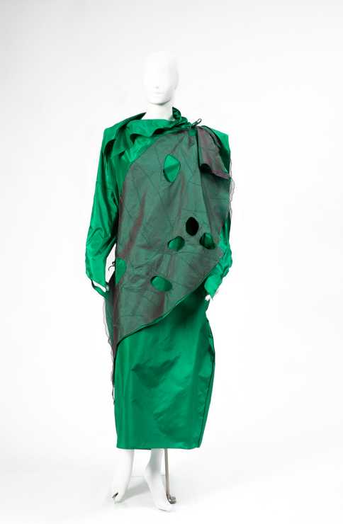 'Gum Leaf' outfit by Linda Jackson