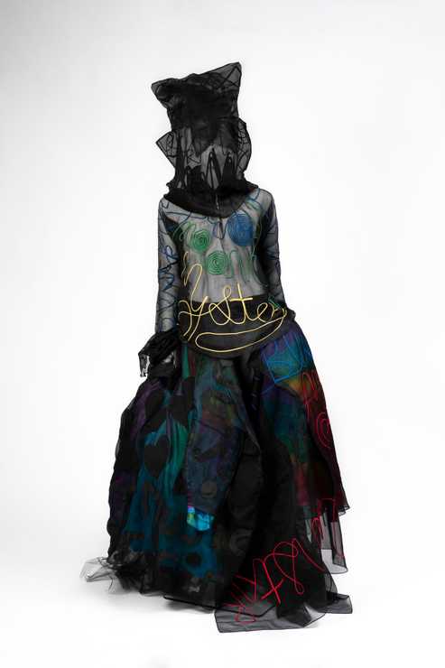 'Bush Couture Art Music' outfit by Linda Jackson