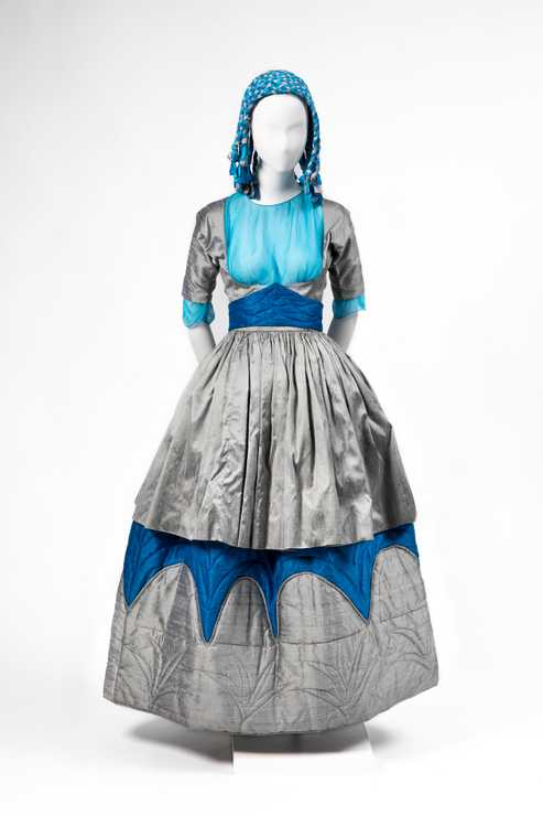 'Olga Goddess' outfit by Linda Jackson